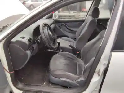 Здавання транспортного засобу seat toledo ii (1m2) 1.9 tdi року 2001 потужний 