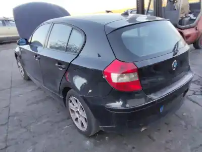 Veículo de Sucata bmw serie 1 berlina (e81/e87) 118i do ano 2001 alimentado 
