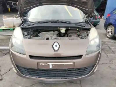 Veículo de Sucata renault scenic iii grand dynamique do ano 2001 alimentado 