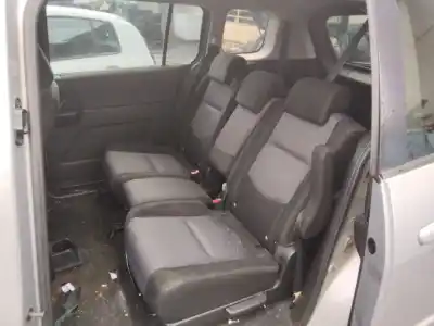 Veículo de Sucata mazda 5 (cr19) 2.0 cd (cr19) do ano 2001 alimentado 0