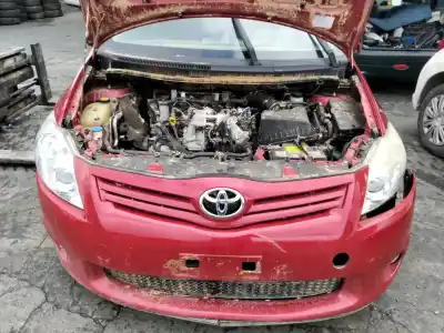 Scrapping Vehicle toyota auris active of the year 2001 powered 