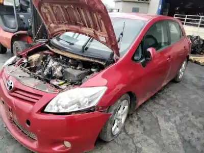 Scrapping Vehicle toyota auris active of the year 2001 powered 