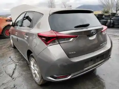 Scrapping Vehicle toyota auris hybrid active of the year 2001 powered 