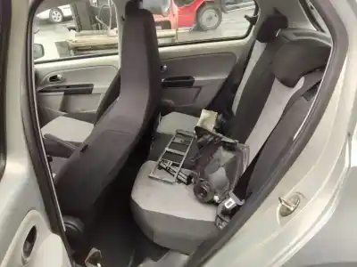 Здавання транспортного засобу seat mii (kf1, ke1) 1.0 року 2001 потужний 
