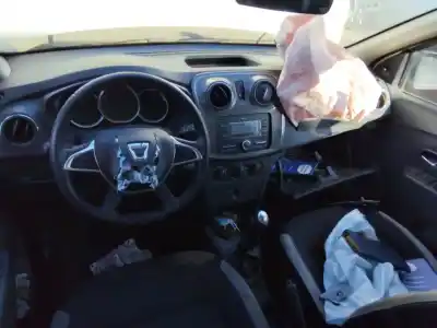 Veículo de Sucata dacia sandero comfort do ano 2001 alimentado h4bb4