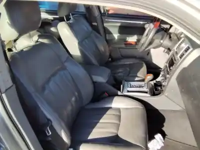 Veicolo di demolizione chrysler 300 c 3.0 crd cat dell'anno 2001 alimentato 