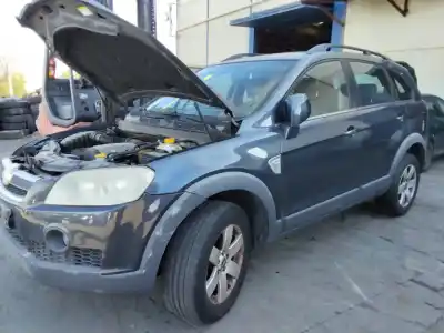 Veículo de Sucata chevrolet captiva 2.0 vcdi lt [2.0 ltr. - 110 kw diesel cat] do ano 2001 alimentado 