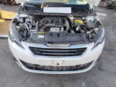 Veículo de Sucata peugeot 308 style do ano 2001 alimentado hny