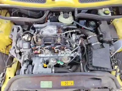 Veículo de Sucata BMW MINI (R50,R53) One D do ano 2001 alimentado 