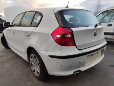 Veículo de Sucata bmw serie 1 berlina (e81/e87) 116d do ano 2001 alimentado 
