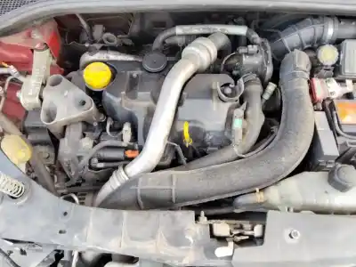 Veículo de Sucata renault clio iii confort dynamique do ano 2001 alimentado k9k764