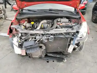 Veículo de Sucata renault clio iii confort dynamique do ano 2001 alimentado k9k764