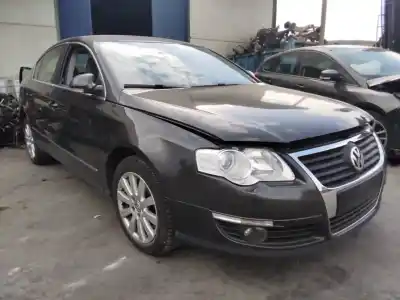 Scrapping Vehicle volkswagen passat b6 (3c2) 2.0 tdi 16v of the year 2001 powered bkp