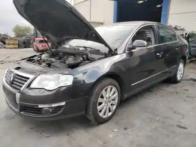 Scrapping Vehicle volkswagen passat b6 (3c2) 2.0 tdi 16v of the year 2001 powered bkp