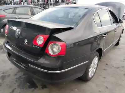 Scrapping Vehicle volkswagen passat b6 (3c2) 2.0 tdi 16v of the year 2001 powered bkp