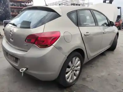 Scrapping Vehicle opel astra j (p10) 1.7 cdti (68) of the year 2001 powered  Scrapping Vehicle opel astra j (p10) 1.7 cdti (68) of the year 2001 powered