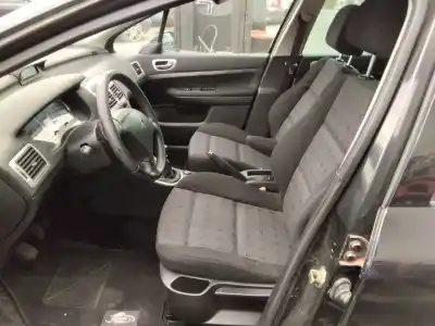 Scrapping Vehicle peugeot 307 break/sw (s2) sw pack 136 cv / 100 kw of the year 2001 powered 