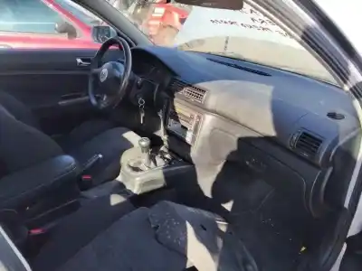 Veículo de Sucata VOLKSWAGEN PASSAT B5 (3B2) 1.9 TDI do ano 2001 alimentado 0