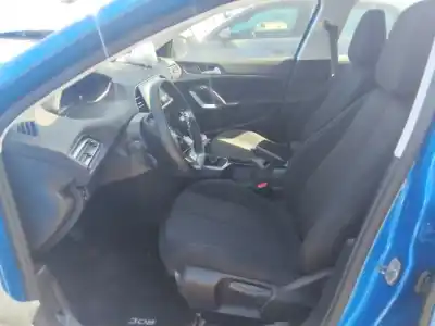 Veicolo di demolizione peugeot 308 access dell'anno 2001 alimentato hn05