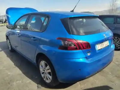 Veicolo di demolizione peugeot 308 access dell'anno 2001 alimentato hn05