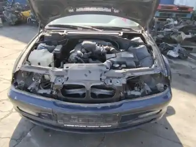 Veículo de Sucata bmw serie 3 berlina (e46) 318i do ano 2001 alimentado 