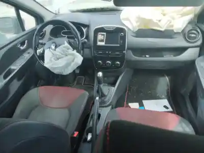 Veículo de Sucata renault clio iv business do ano 2001 alimentado k9k608