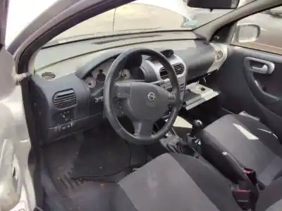 Здавання транспортного засобу opel corsa c furgoneta/hatchback (x01) 1.7 di 16v (f08, w5l) року 2001 потужний 