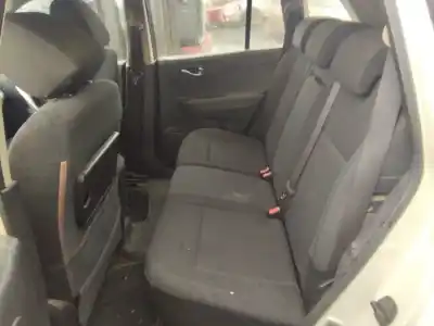 Vehicul casat renault koleos bose edition al anului 2001 alimentat 