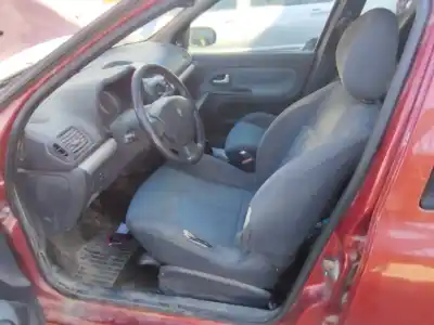 Утилизация автомобиля renault clio ii fase ii (b/cb0) base authentique 65 cv / 48 kw года 2001 питание 