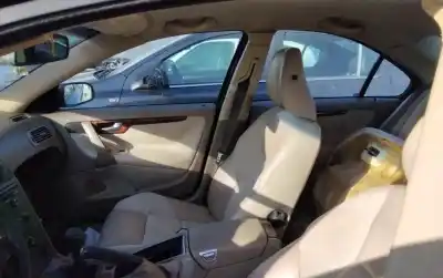 Veículo de Sucata volvo s60 berlina 2.4 diesel do ano 2001 alimentado d5244t