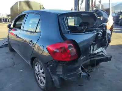 Scrapping Vehicle toyota auris (e18) toyota auris of the year 2001 powered 