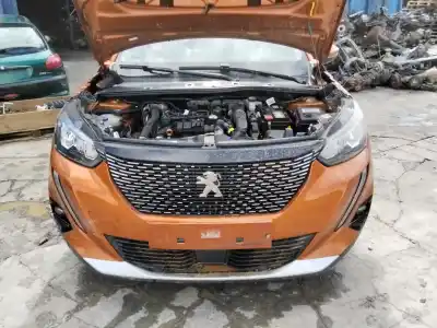 Véhicule à la ferraille peugeot 2008 (p1) active de l'année 2001 alimenté 
