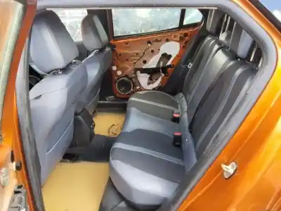 Véhicule à la ferraille peugeot 2008 (p1) active de l'année 2001 alimenté 