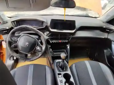 Véhicule à la ferraille peugeot 2008 (p1) active de l'année 2001 alimenté 