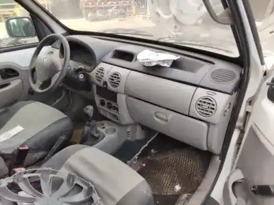 Утилизация автомобиля renault kangoo (f/kc0) authentique года 2001 питание 