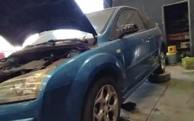 Veículo de Sucata ford focus lim. (cb4) trend do ano 2001 alimentado 