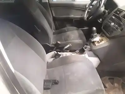 Здавання транспортного засобу ford c-max (cb3) ghia року 2001 потужний 