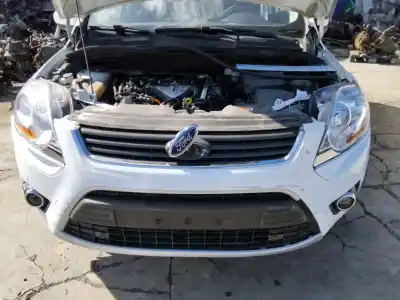 Veículo de Sucata ford kuga (cbv) titanium do ano 2001 alimentado g6dg