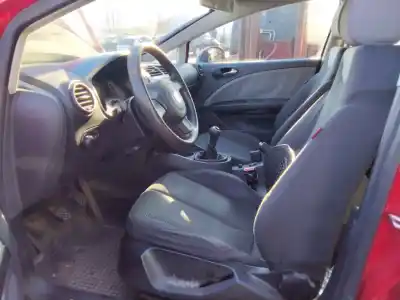 Veículo de Sucata seat leon (1p1) comfort limited do ano 2001 alimentado bls