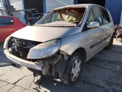 Scrapping Vehicle renault scenic ii pack authentique 110 cv / 81 kw of the year 2001 powered 
