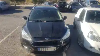 Scrapping Vehicle FORD FOCUS TURN. (CB8) Trend of the year 2001 powered 