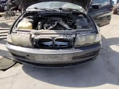 Veículo de Sucata bmw serie 3 berlina (e46) 320d do ano 2001 alimentado 