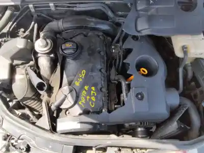 Veículo de Sucata audi a4 berlina (8e) 1.9 tdi (96kw) do ano 2001 alimentado 