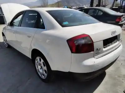 Veículo de Sucata audi a4 berlina (8e) 1.9 tdi (96kw) do ano 2001 alimentado 