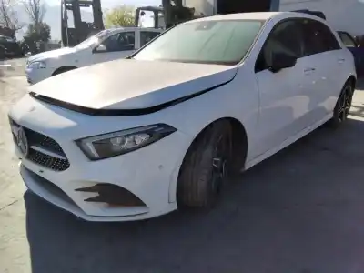 Hurda Aracı mercedes-benz clase a berlina (bm 177) a 200 (177.187) 163 cv / 120 kw yılın 2001 güçlü 