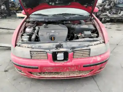 Veículo de Sucata seat leon (1m1) 1.9 tdi do ano 2001 alimentado 