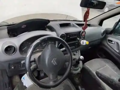 Veículo de Sucata citroen berlingo cuadro mixto l do ano 2001 alimentado 