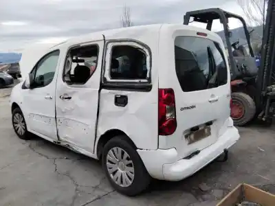 Veículo de Sucata citroen berlingo cuadro mixto l do ano 2001 alimentado 