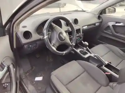 Véhicule à la ferraille audi a3 (8p1) 2.0 tdi 16v de l'année 2001 alimenté 0