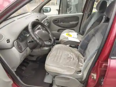 Scrapping Vehicle renault scenic (ja..) 1.9 dci authentique of the year 2001 powered 